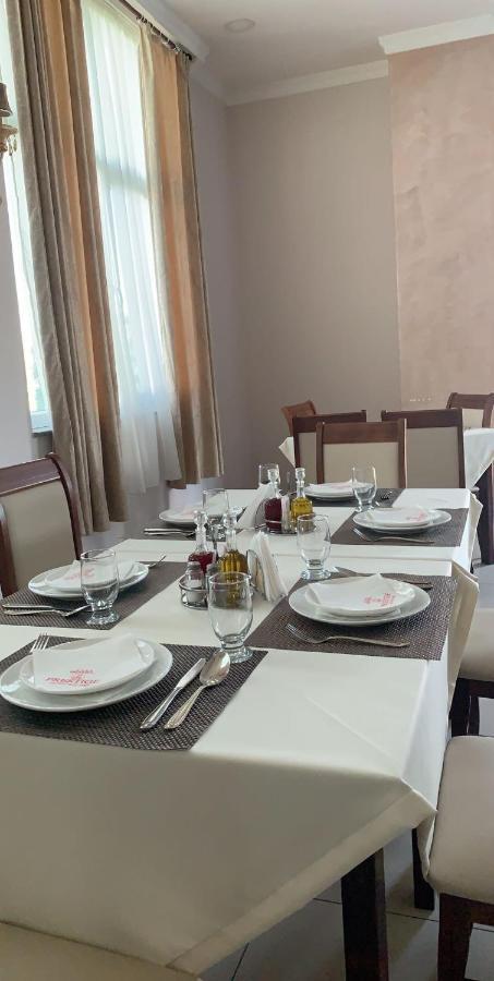 Hotel Prestige Struga Exterior photo